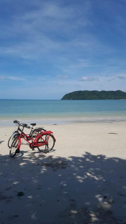 Vijit Bungalow Koh Phayam Luaran gambar