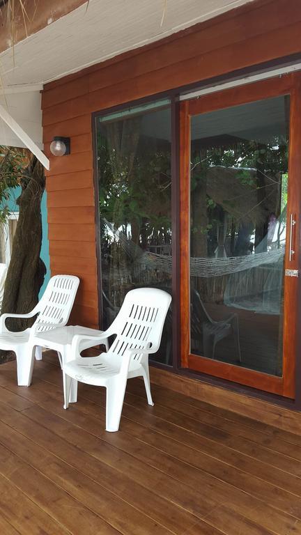 Vijit Bungalow Koh Phayam Luaran gambar
