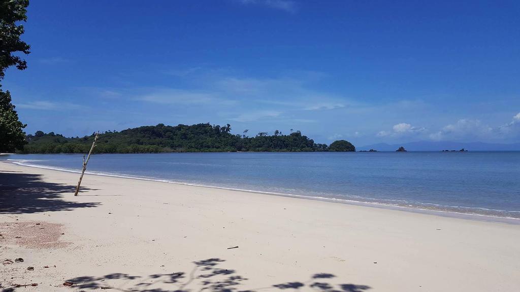 Vijit Bungalow Koh Phayam Luaran gambar